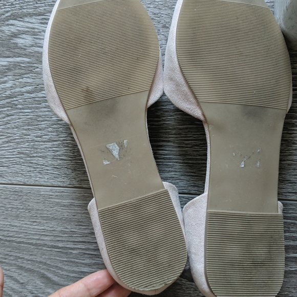 Madden Girl | Pointed-Toe Flats - Picture 2 of 4